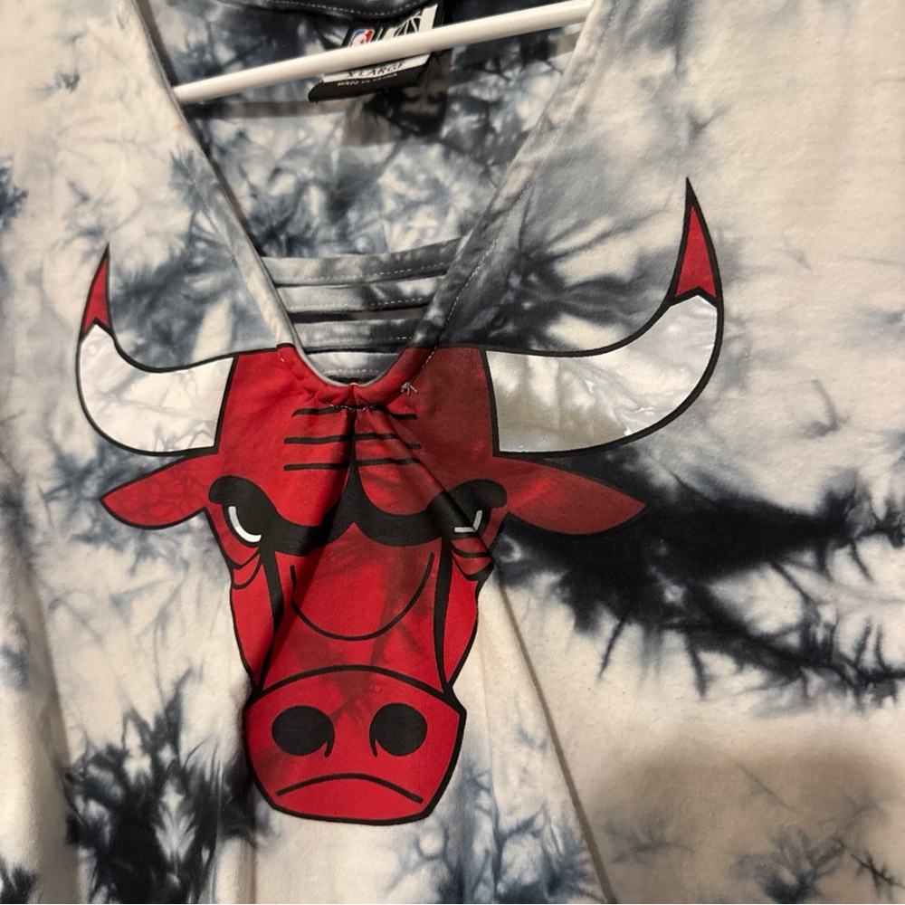 NBA APPAREL WOMENS CHICO BULLS BASKETBALL BODYSUIT XL